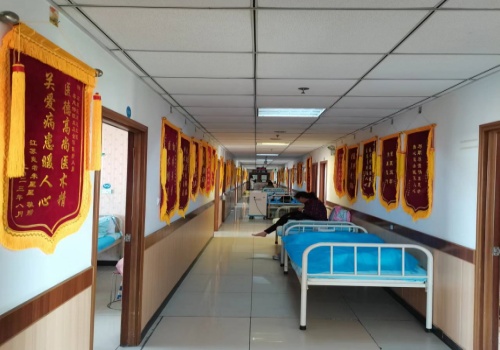 有蛋白尿血肌酐高哪家醫(yī)院治療效果最好？